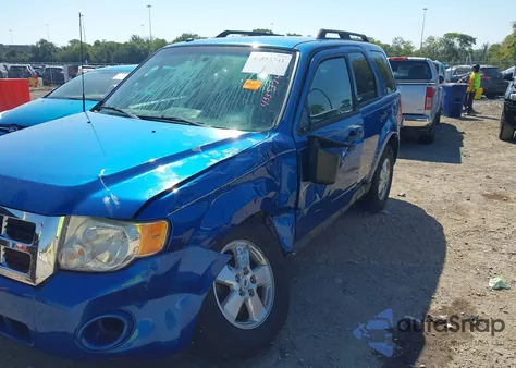2012 Ford Escape Xlt z USA, uszkodzony, nr VIN 1FMCU0D75CKC00546